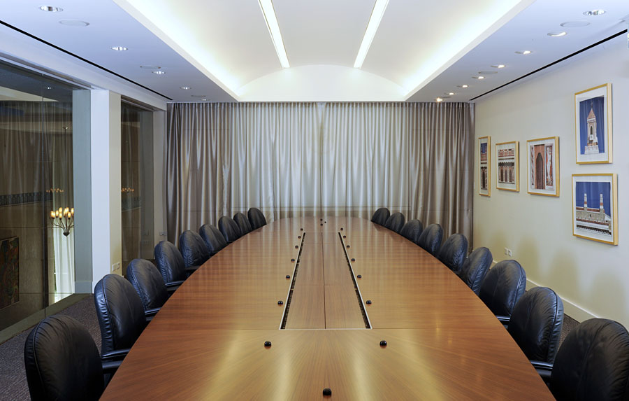 Custom Conference