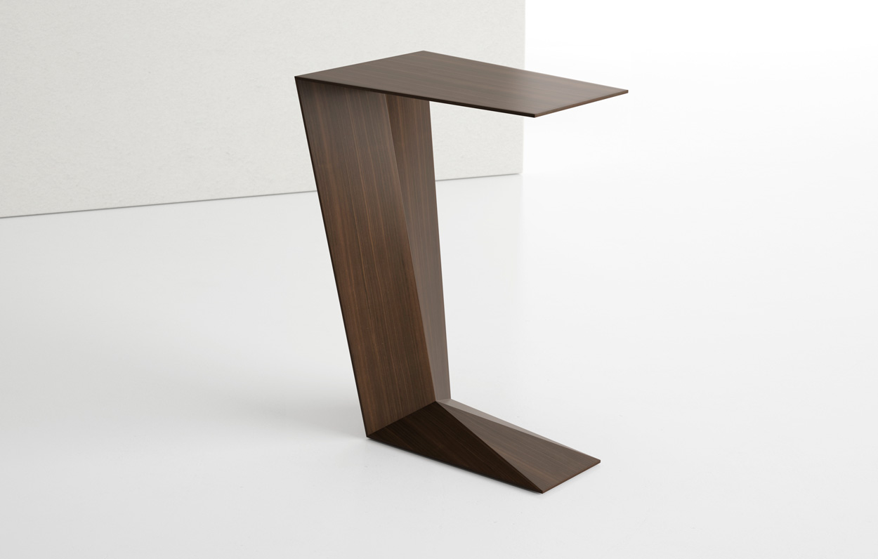 Avant Cantilever Work Table