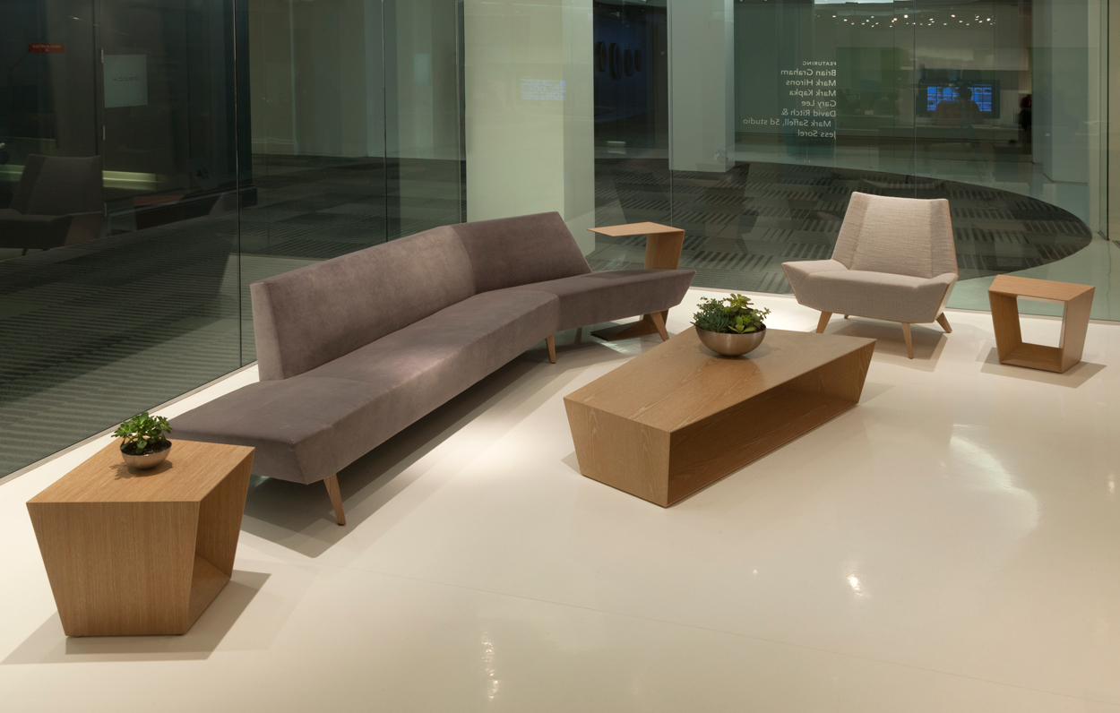 Avant Lounge Chair