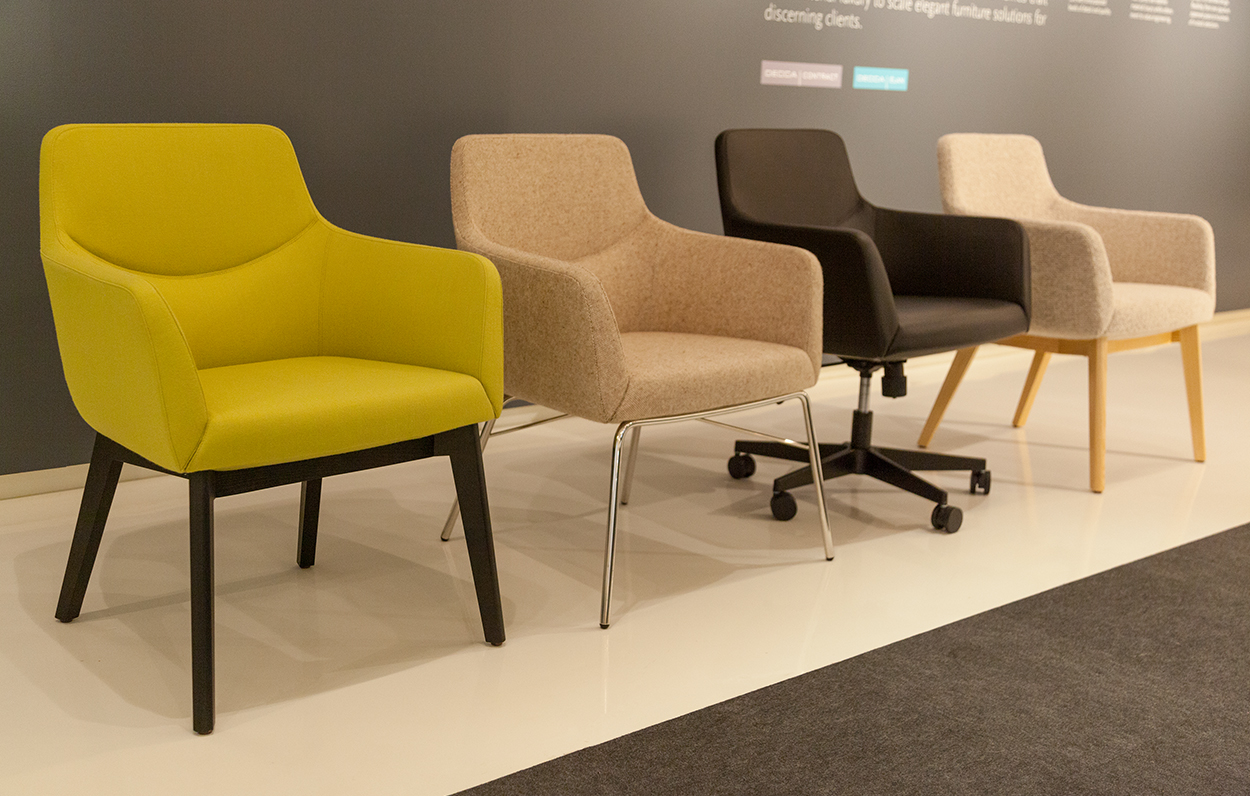 Bing Guest Chair Tubular Base