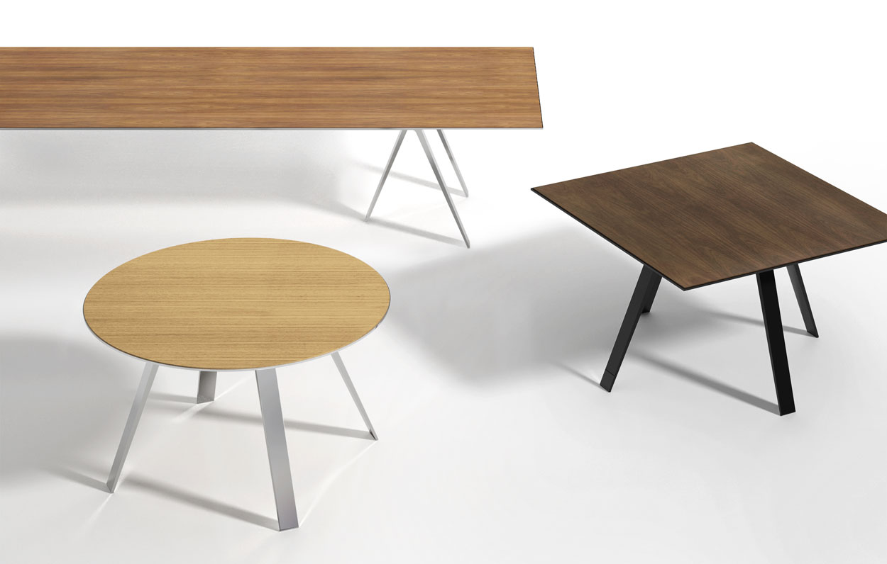 Gait™ Conference Table and Meeting Tables