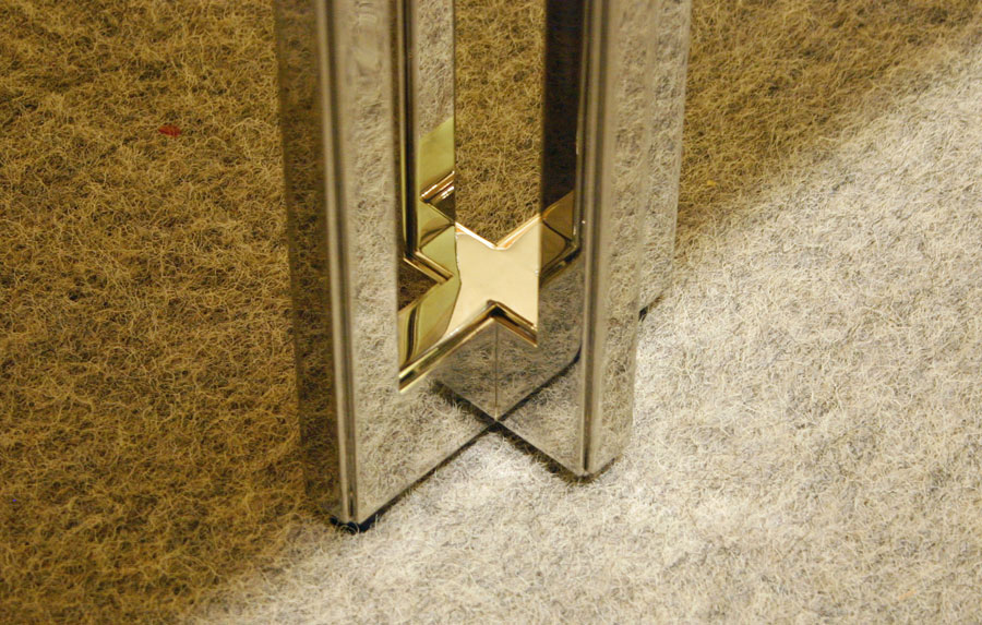 GL™ Casegoods Metal Leg Base