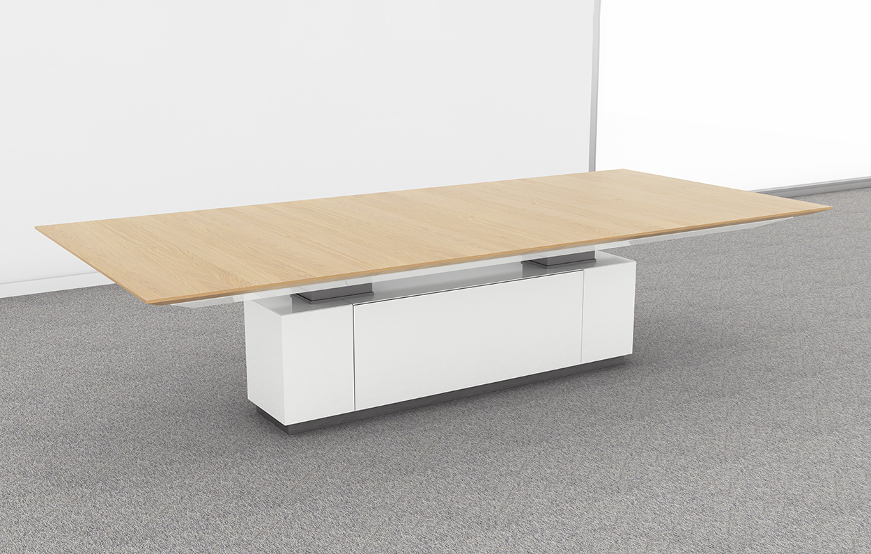 Motile Table in Natural Oak