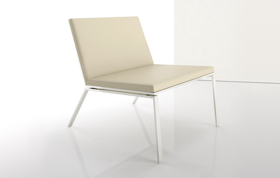 Museum Lounge Chair